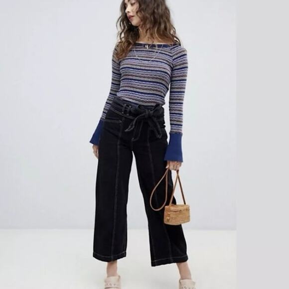 Free People Donna Tee Button Cuff Retro Top Navy - Picture 3 of 9